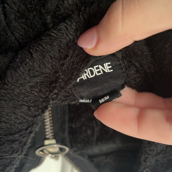 Ardene zip up sweater - Picture 3 of 3
